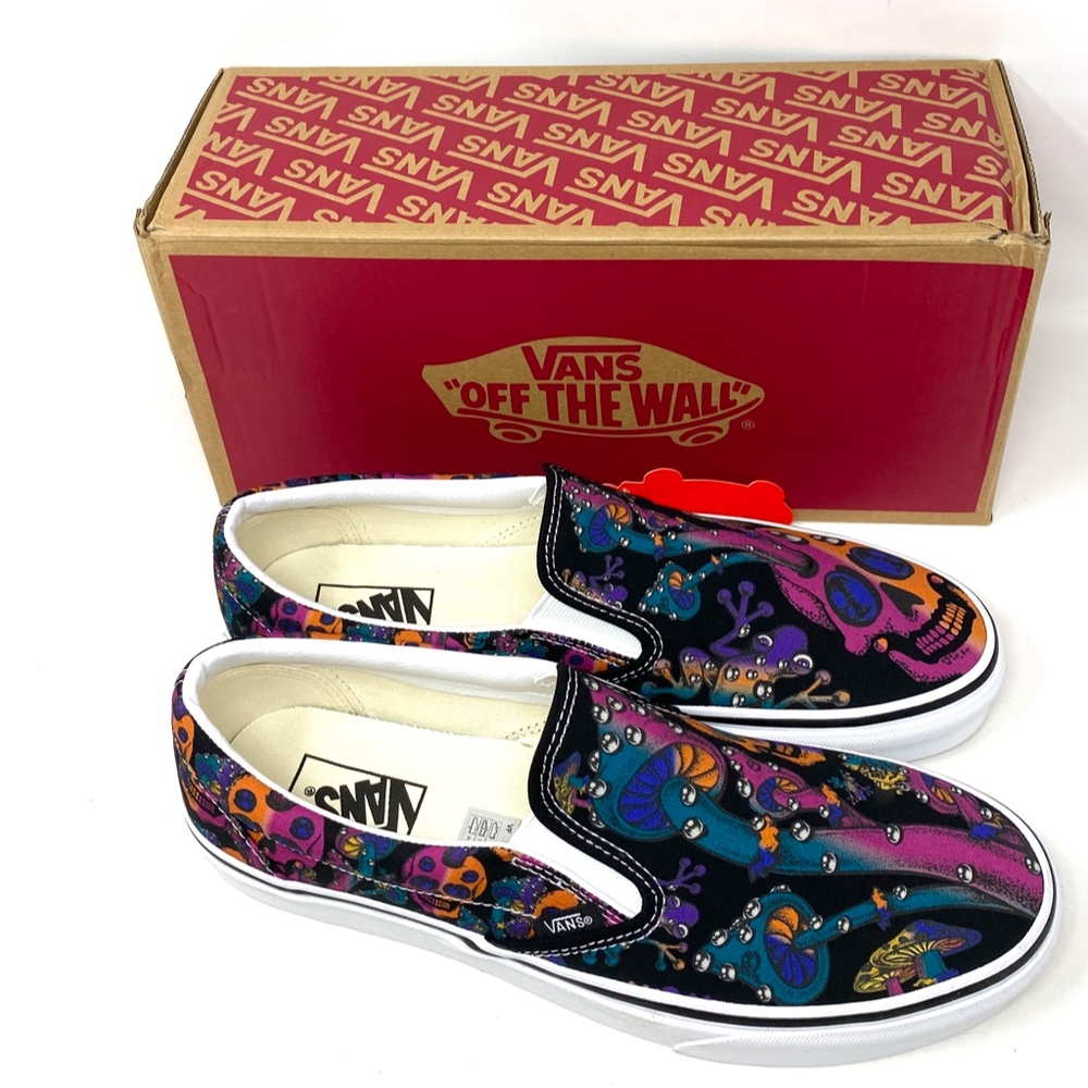 VANS Classic Slip On Low Top Black Multi Canvas Women Sneakers Size VN0A7Q5D0ZB - Picture 6 of 12